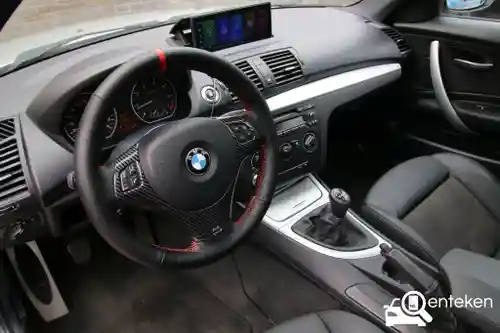 BMW 118i 2008