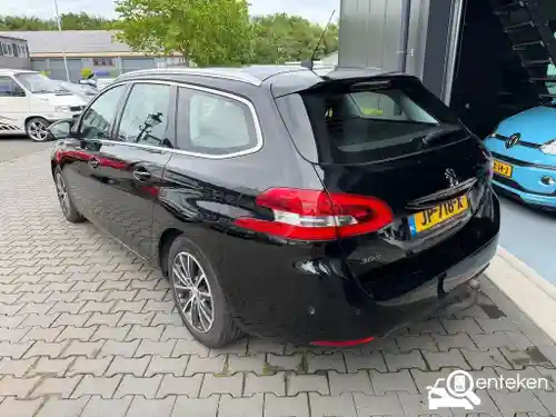 Peugeot 308 SW PureTech 130 2016