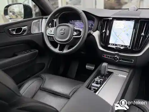 Volvo XC60 Plug-in Hybrid T8 2021