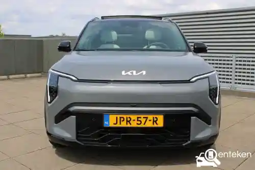 KIA (58,3 kWh) 2025