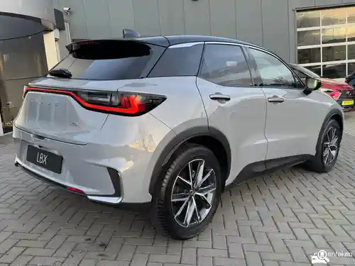 Lexus LBX 2024