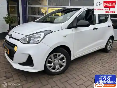 Hyundai i10 1.0 blue 2018