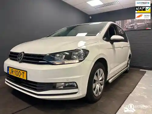 VW Touran 2.0 TDI SCR BMT 2016