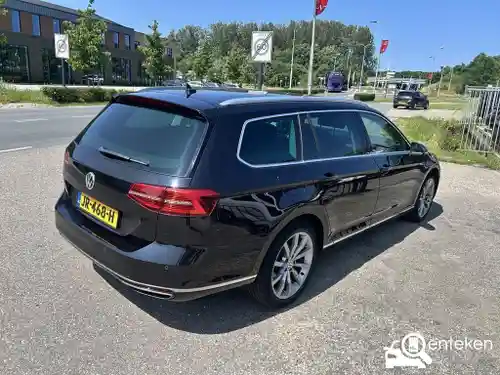 VW Passat Variant GTE 2015
