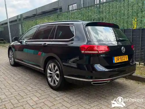 VW Passat Variant GTE 2016