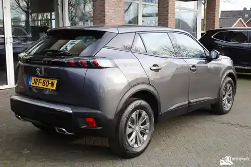 Peugeot 2008 1.2 PureTech 100 2023