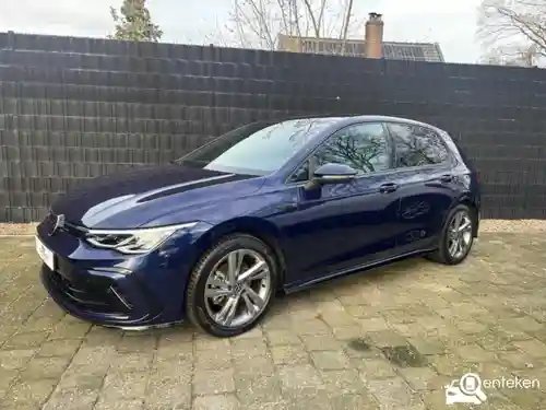 VW Golf 1.5 eTSI 2021