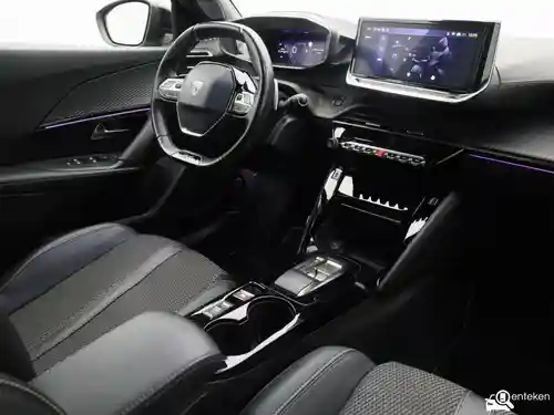 Peugeot 2008 1.2 PureTech 130 2023