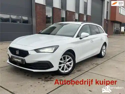 SEAT Leon Sportstourer 1.5 eTSI 2021