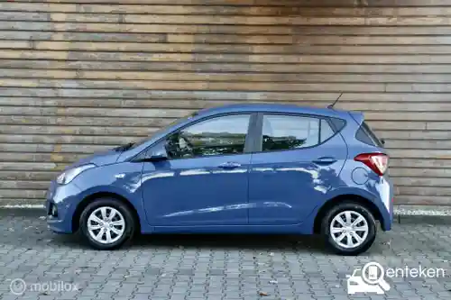 Hyundai i10 1.0 blue 2016