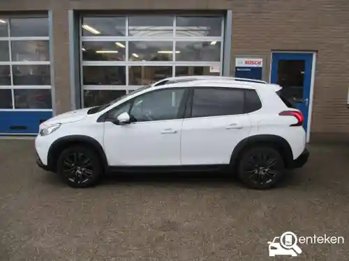 Peugeot 2008 1.2 PureTech 110 2016