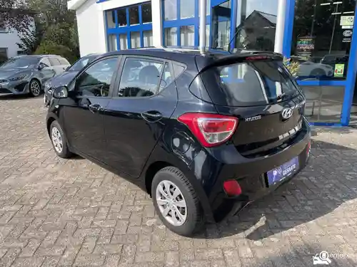 Hyundai i10 1.0 blue 2016