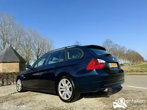 BMW 318i Touring 2007