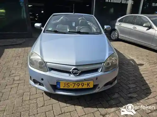 Opel Tigra Twintop 1.8 2005