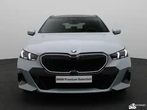 BMW 540d Touring 2025
