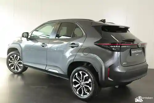 Toyota Yaris Cross 1.5 Hybrid 130 2025