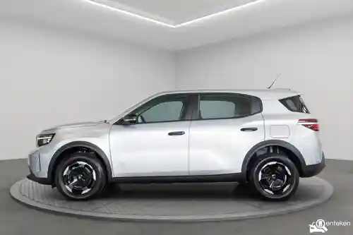 Opel Frontera 1.2 DI Turbo Hybrid 48V 2025