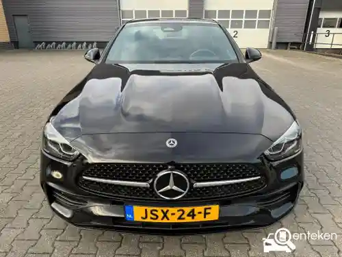 Mercedes-Benz C 300 e 2022