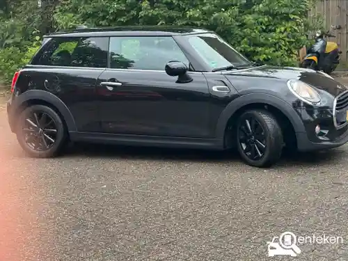 MINI  Cooper D 2016