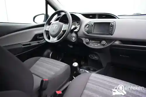 Toyota Yaris 1.0 2016