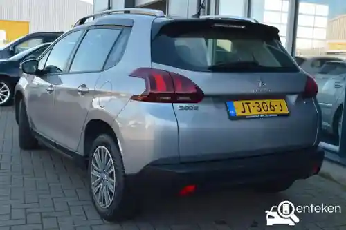 Peugeot 2008 1.2 PureTech 82 2016