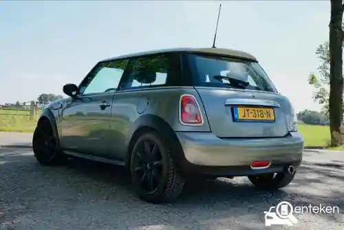 MINI  Cooper D 2010