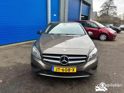 Mercedes-Benz A 180 2014