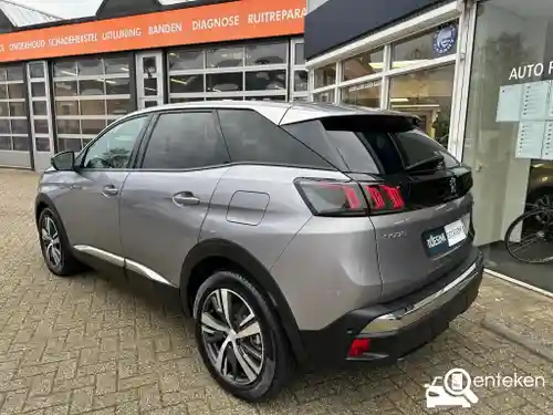 Peugeot 3008 1.6 HYBRID 225 2024