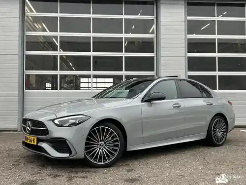 Mercedes-Benz C 300 e 2026