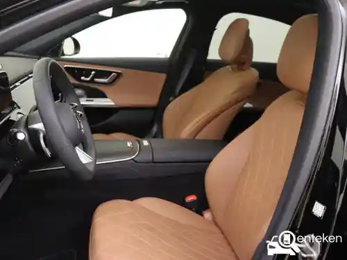 Mercedes-Benz E 300 e 2026