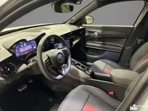 Alfa Romeo Junior Ibrida 1.2 VGT 48V-Hybrid 2026