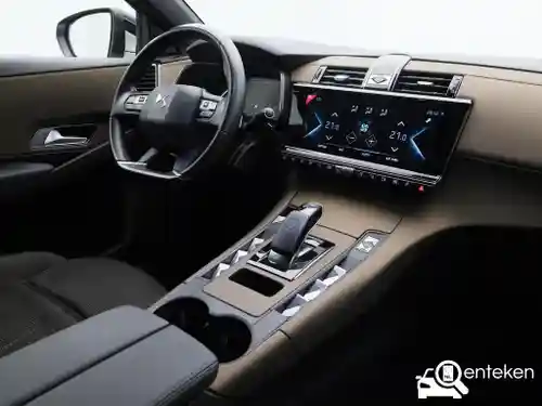 DS Automobiles DS 7 Crossback E-Tense 300 2020