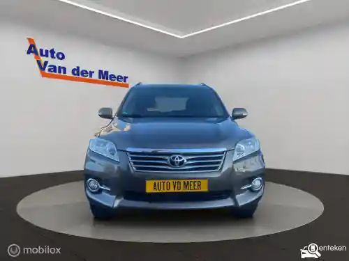 Toyota RAV4 2.0 2011