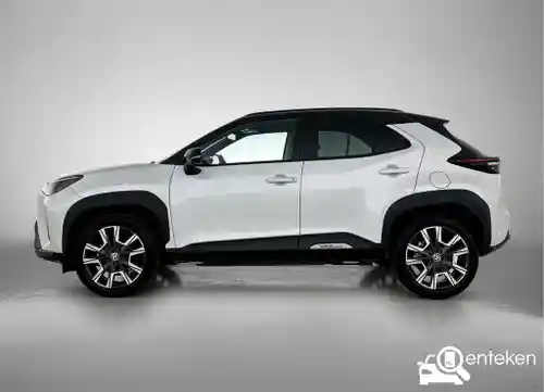 Toyota Yaris Cross 1.5 Hybrid 130 2025