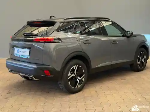 Peugeot 2008 1.2 Hybrid 136 2025