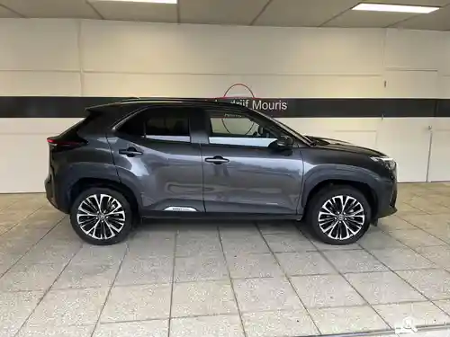 Toyota Yaris Cross 1.5 Hybrid 130 2025