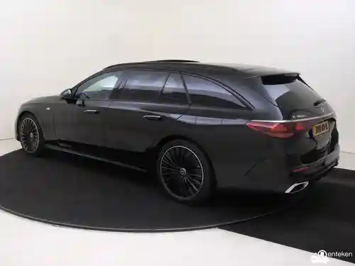 Mercedes-Benz E 300 e T-model 2026