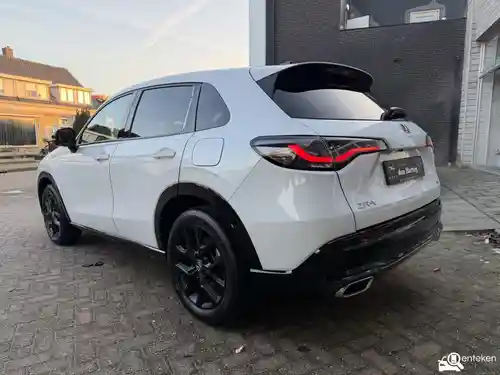 Honda ZR-V 2.0 i-MMD e:HEV 2025