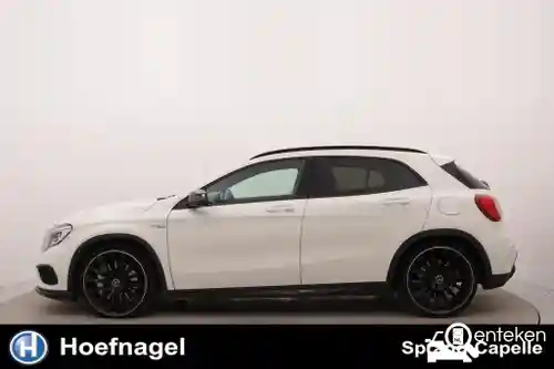 Mercedes-Benz GLA 45 AMG 2015