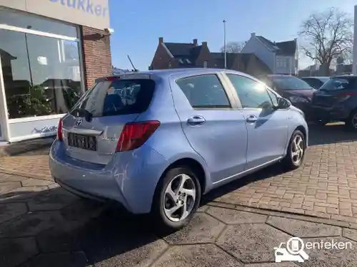 Toyota Yaris 1.5 Hybrid 2015