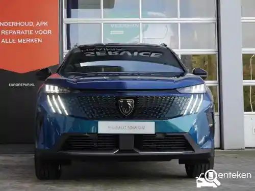 Peugeot 5008 1.2 HYBRID 136 2026