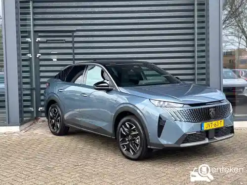 Peugeot 3008 1.2 HYBRID 136 2026