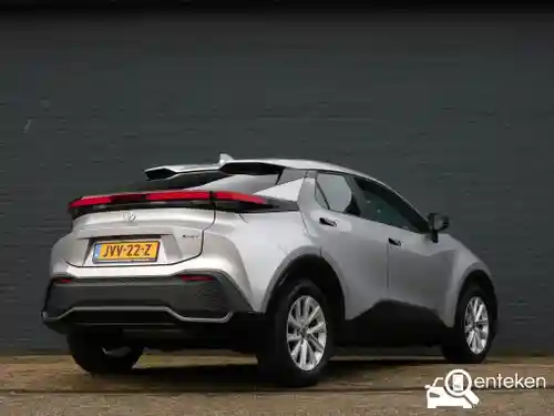Toyota C-HR 1.8 Hybrid 2024