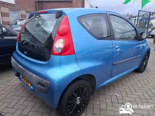 Peugeot 107 1.0 70 2008