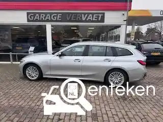 BMW 330e Touring 2021