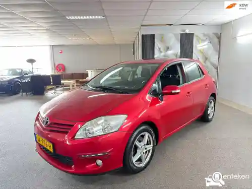 Toyota Auris 2.0 D-4D 2011