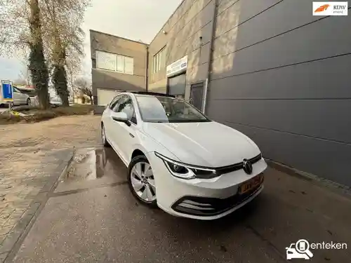 VW Golf 1.5 eTSI 2020