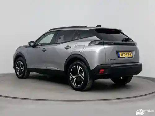 Peugeot e-2008 136 2025
