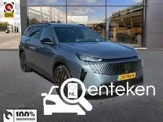 Peugeot 5008 1.2 HYBRID 136 2025