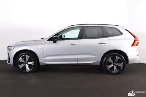 Volvo XC60 Plug-in Hybrid T6 2025